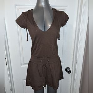 🆕️Y2K Red Paint V-Neck Hooded Brown Romper Sz M NWT